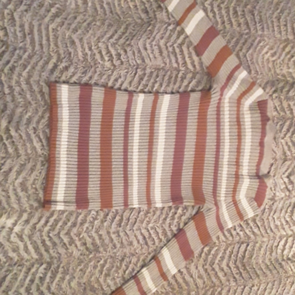 Blouse - Picture 2 of 2